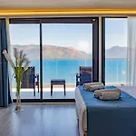 Class Unique Hotel 4*