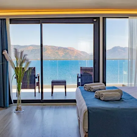 Class Unique Hotel 4*