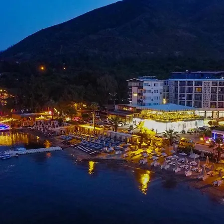 Hotel Class Unique 4*