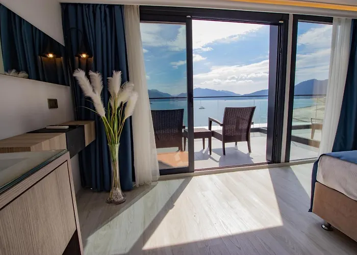 Hotell Class Unique 4*